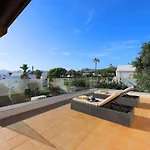 Cancilla Villa Puerto del Carmen (Lanzarote)