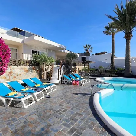 Cancilla Villa Puerto del Carmen (Lanzarote)