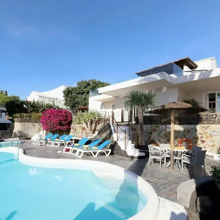 Cancilla Villa