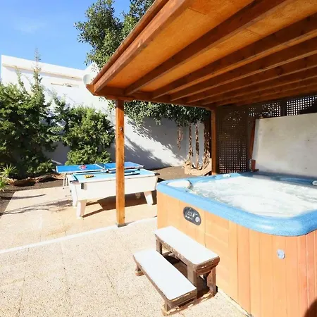 Cancilla Puerto del Carmen (Lanzarote)